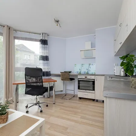 Z Parkingiem I Balkonem W Krakowie By Rent Like Apartament *